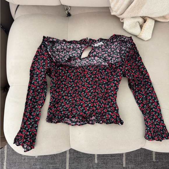 🌹Reformation barb crop top🌹 - Picture 8 of 11